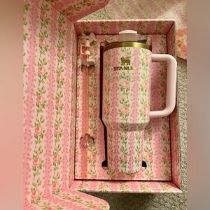 NEW Authentic Stanley LoveShackFancy 40oz